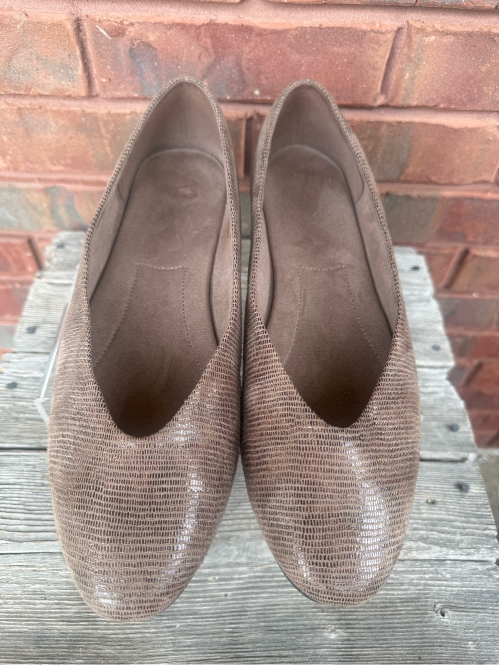 A2 by Aerosoles Architect Tan Brown Textured Almond Toe Ballet Flats Shoes Sz 11